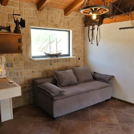 New- Olive Oasis -the Heated Pool & Jacuzzi * Kastel Stafilic