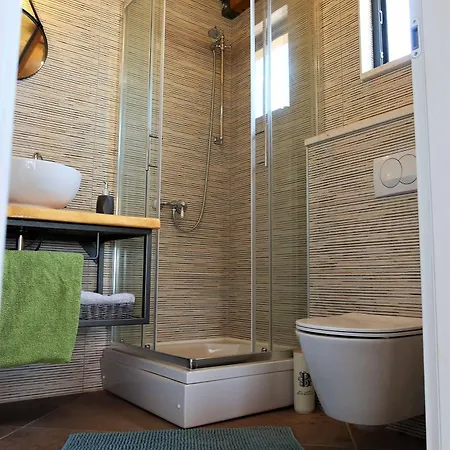 New- Olive Oasis -the Heated Pool & Jacuzzi